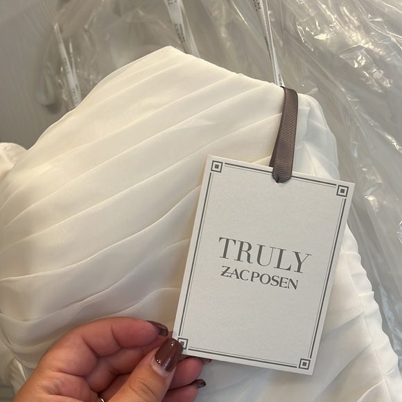 Truly Zac Posen organza wedding gown nwt - Picture 7 of 13